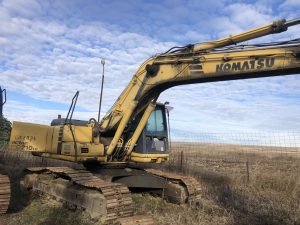 Excavator Komatsu PC 210 pe senile - 2000