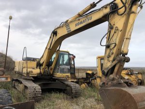 Excavator Komatsu PC 210 pe senile - 2000