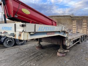 Trailer pentru transport utilaje grele 3 axe semiremorca - 1999