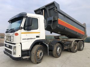 Autobasculanta Volvo FM12 420 cu 4 axe 8x4 - 420 CP