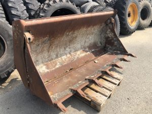 Cupa multifunctionala incarcator Volvo L30