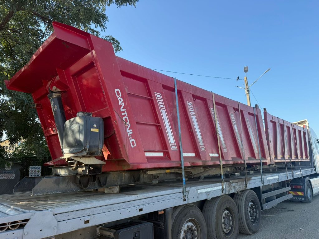 Bene basculabile Cantoni 18 m3
