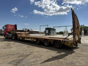 Cap tractor Mercedes Actros si trailer - 2015, 430 CP