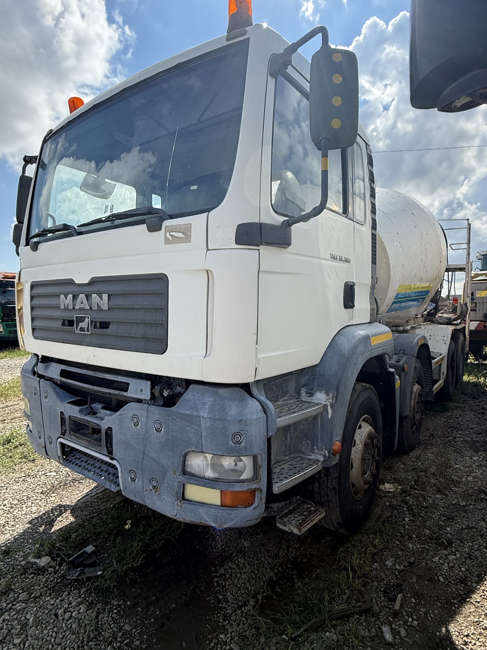 CIFA MAN 8x4 9 m3 - 2007, 360 CP