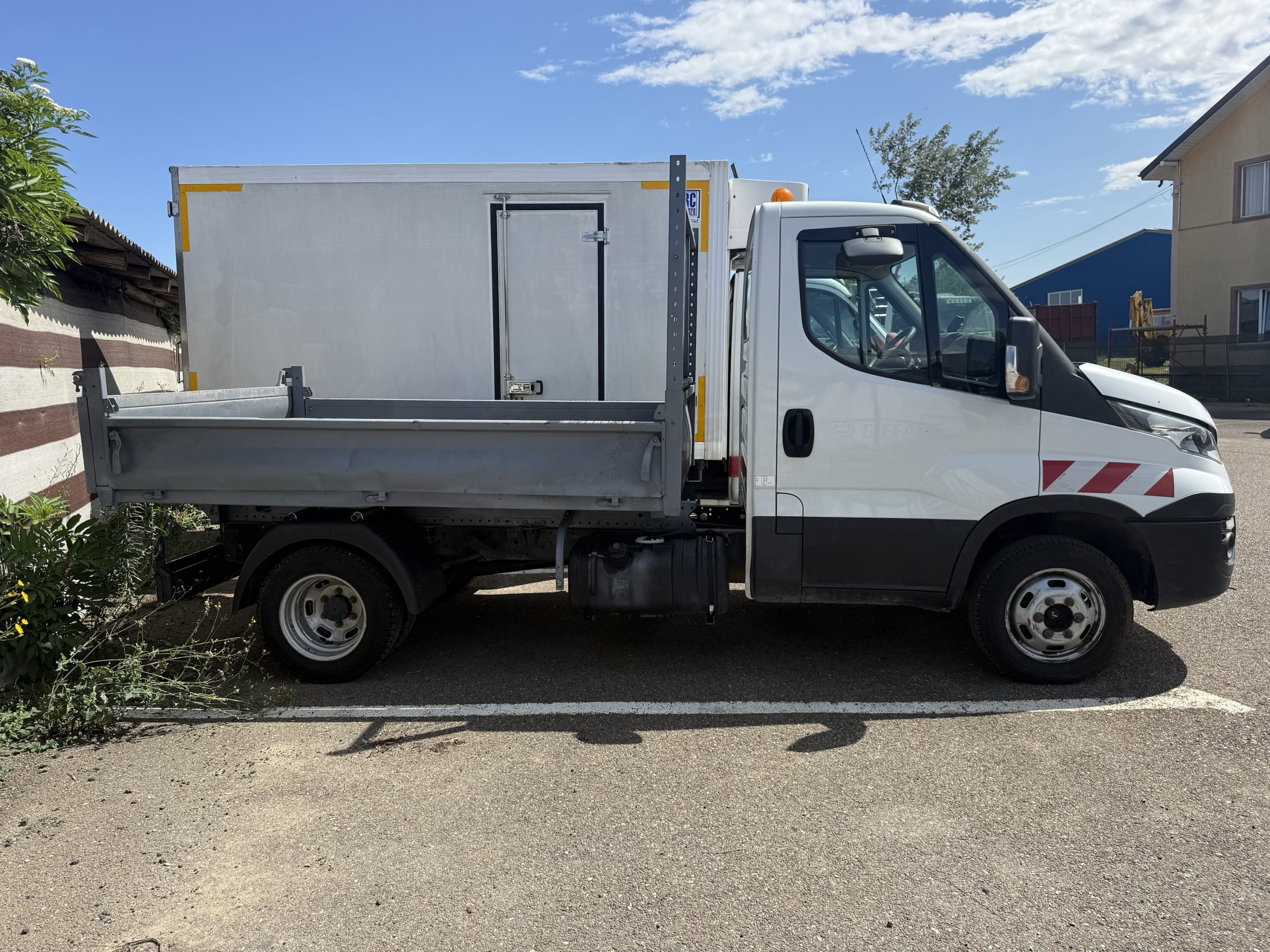 IVECO Daily 2017 basculabil - 140 CP