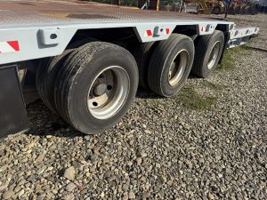 Trailer 3 axe cu alveole