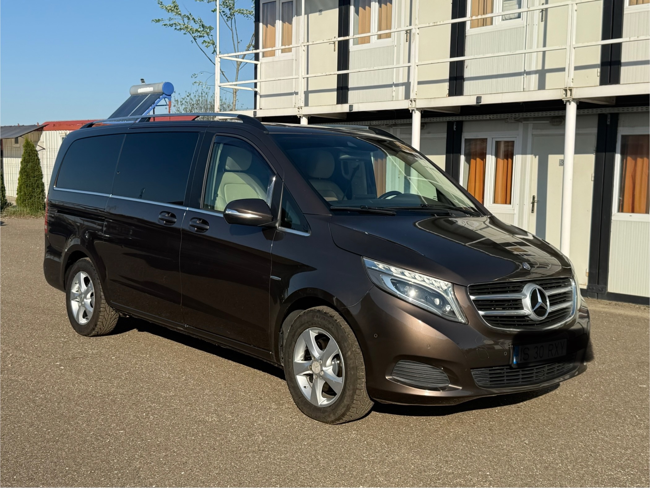 Mercedes-Benz V-Class 2014