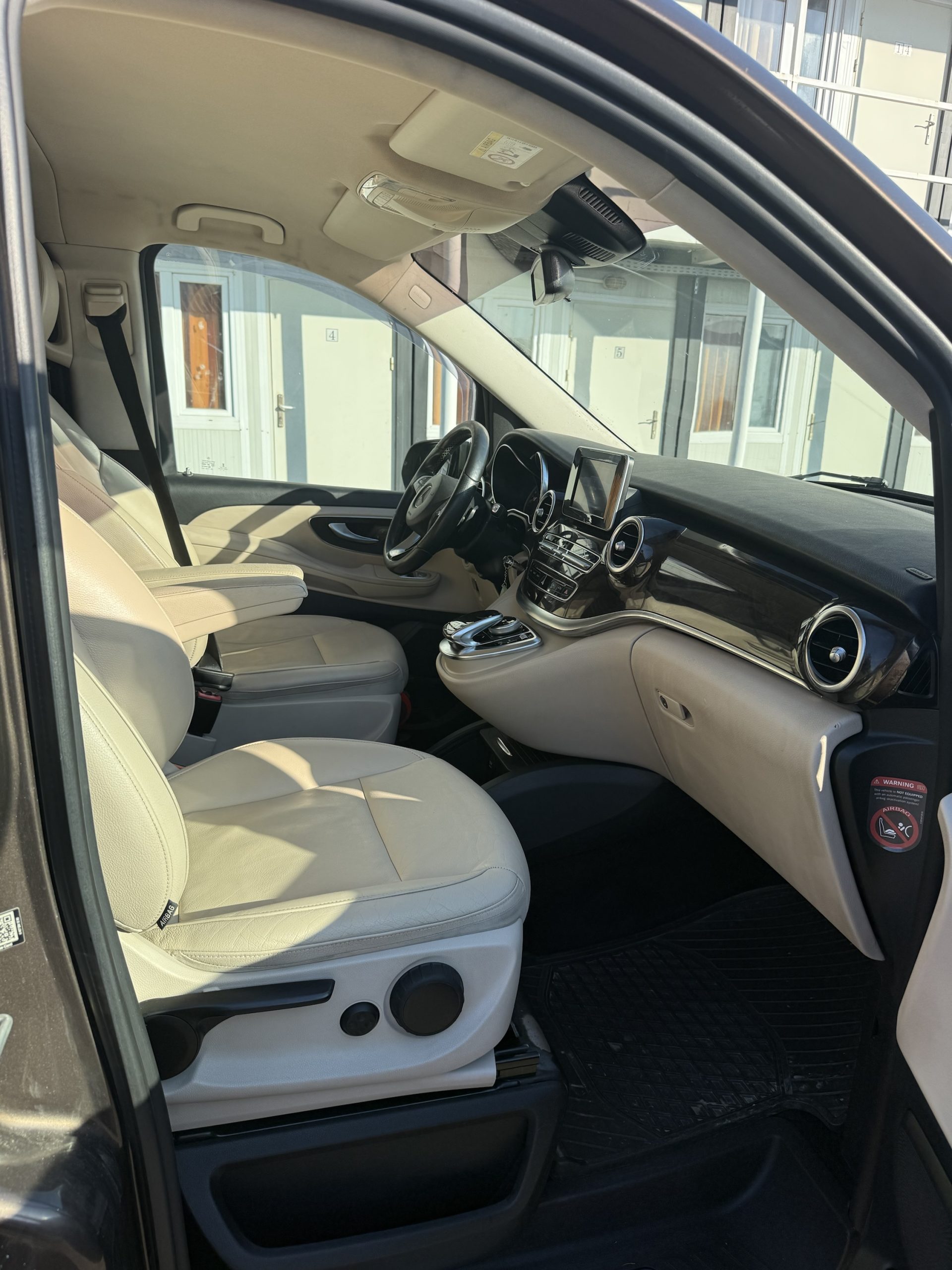Mercedes-Benz V-Class 2014