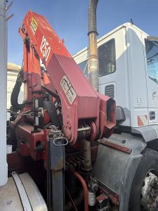 IVECO Trakker 19 tone cu macara