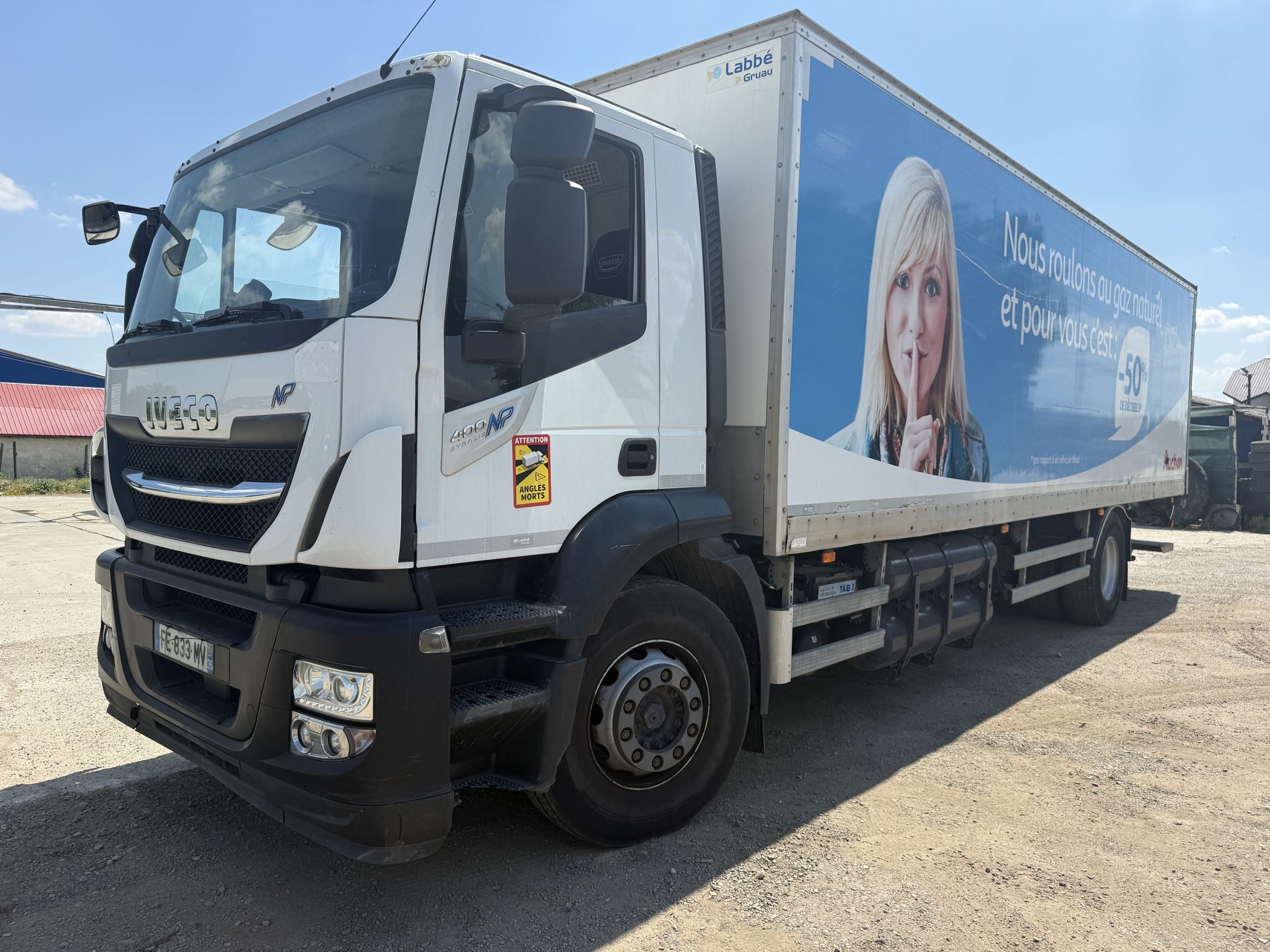 IVECO Trakker 2014 izoterma
